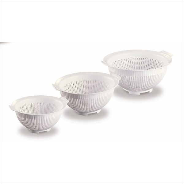 Araven Polypropylene Colander 23.5cm (Each) - Image 2